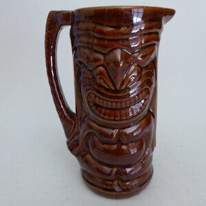 VINTAGE (NEW) TWO’S COMPANY BROWN CERAMIC LELANI STYLE TIKI PITCHER